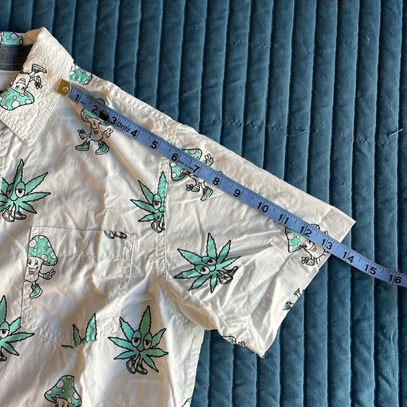 Gardening Shirt for Gardeners - Picture 4 of 6